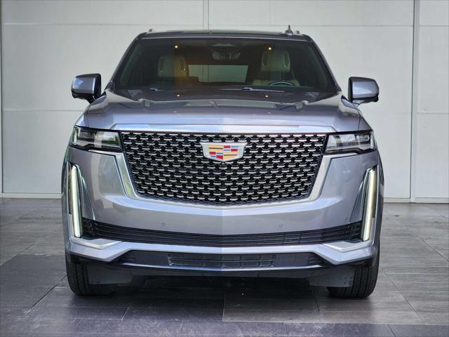 used 2022 Cadillac Escalade ESV car, priced at $59,992
