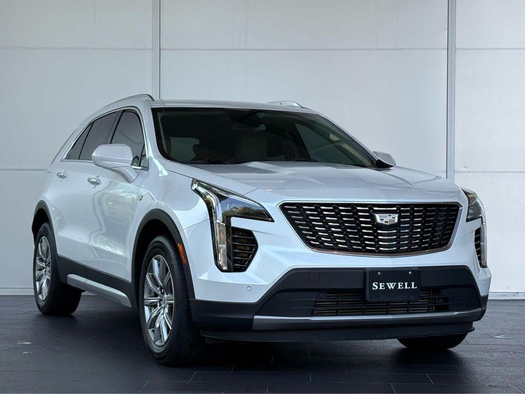 used 2019 Cadillac XT4 car, priced at $23,481