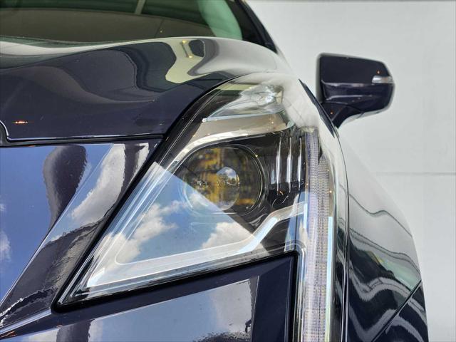 used 2024 Cadillac XT5 car, priced at $44,489