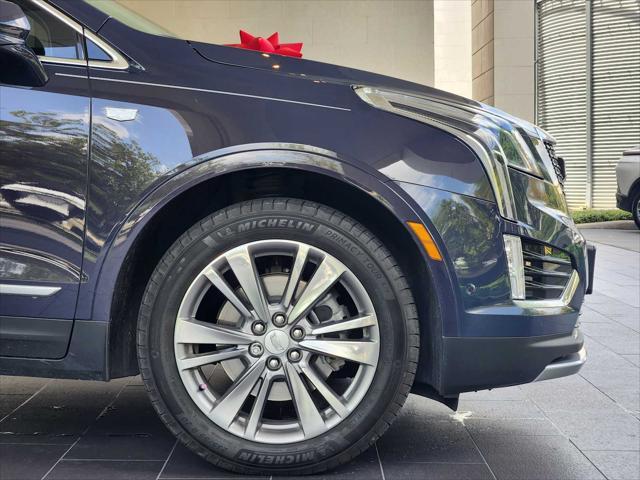used 2024 Cadillac XT5 car, priced at $44,489