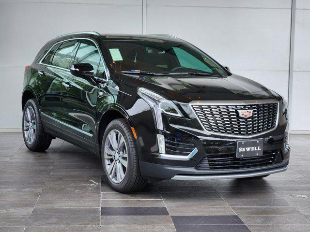 new 2024 Cadillac XT5 car, priced at $52,215