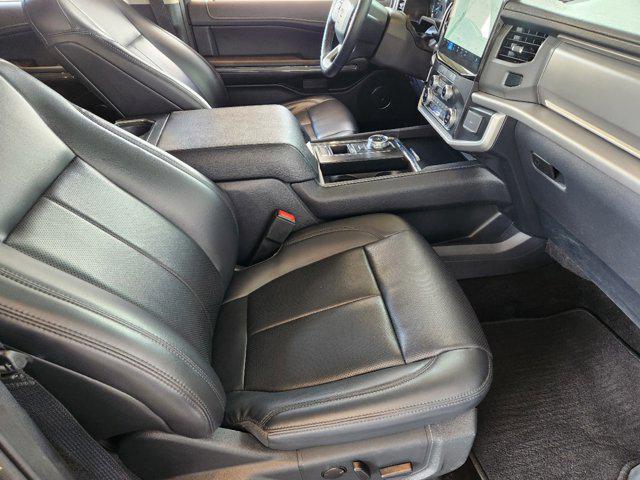 used 2022 Ford Expedition car, priced at $36,992