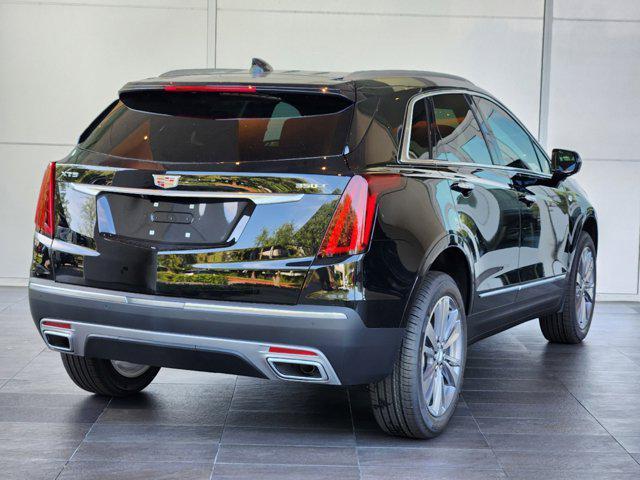 new 2025 Cadillac XT5 car, priced at $54,210