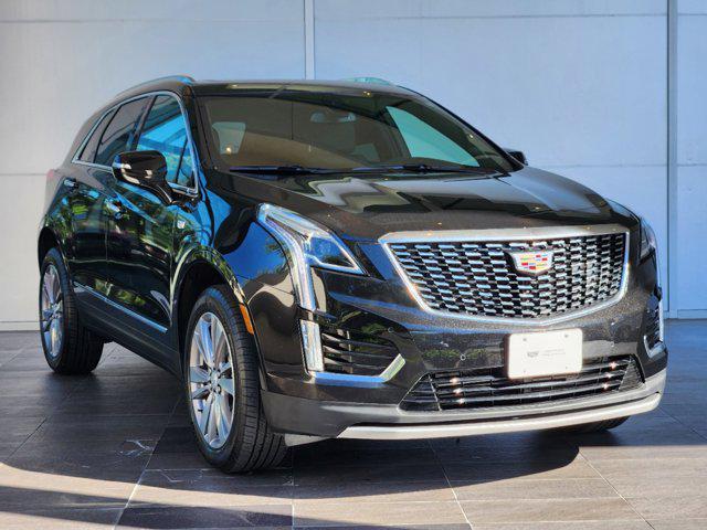 used 2024 Cadillac XT5 car, priced at $41,998