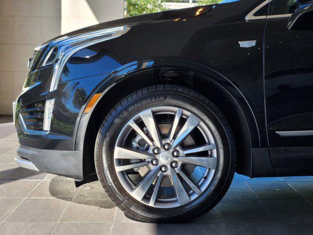 used 2024 Cadillac XT5 car, priced at $41,998