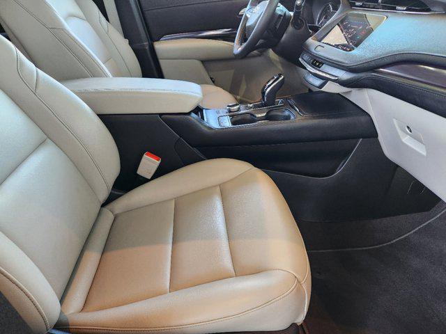 used 2023 Cadillac XT4 car, priced at $30,999