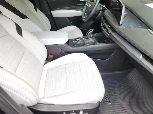 used 2024 Cadillac XT4 car, priced at $39,991