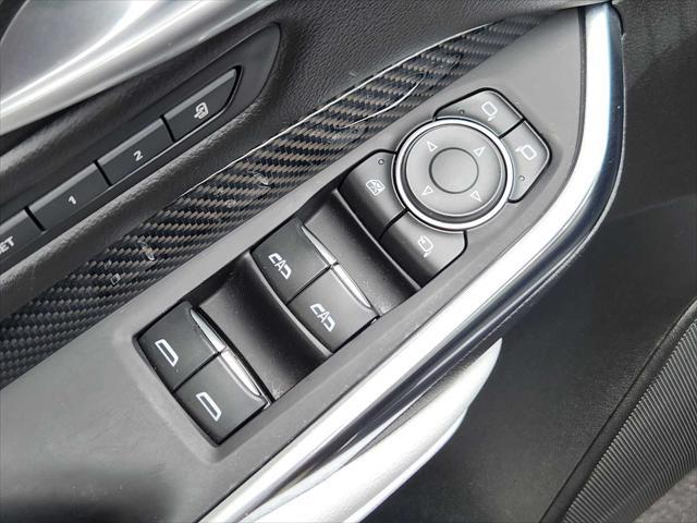 used 2024 Cadillac XT4 car, priced at $39,991