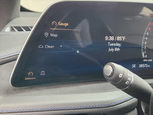 used 2024 Cadillac XT4 car, priced at $39,991