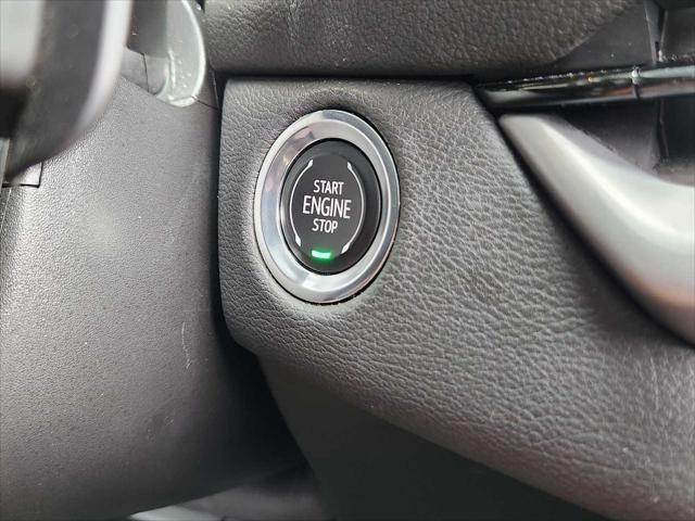 used 2024 Cadillac XT4 car, priced at $39,991