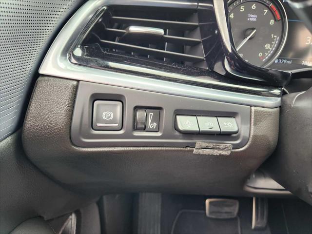 used 2023 Cadillac XT6 car, priced at $43,991
