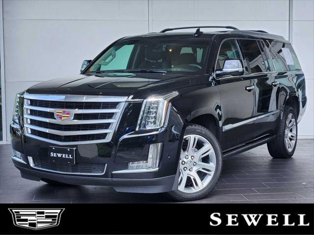 used 2018 Cadillac Escalade ESV car, priced at $39,999