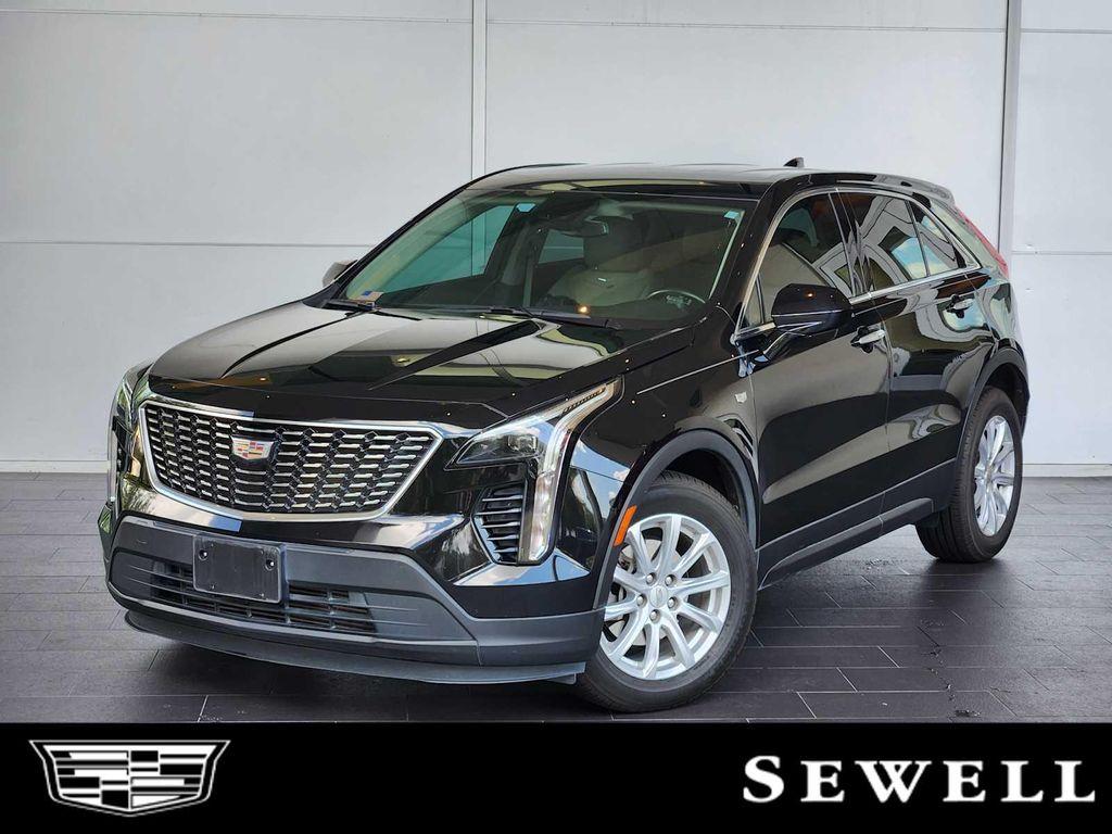 used 2023 Cadillac XT4 car, priced at $24,998