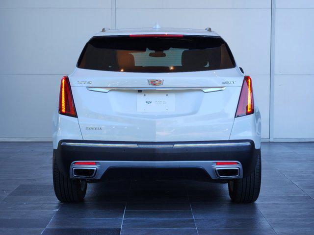 used 2024 Cadillac XT5 car, priced at $41,998