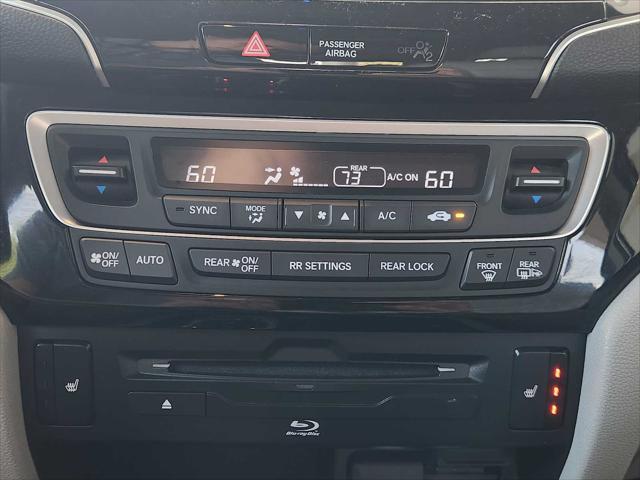 used 2022 Honda Pilot car, priced at $32,966