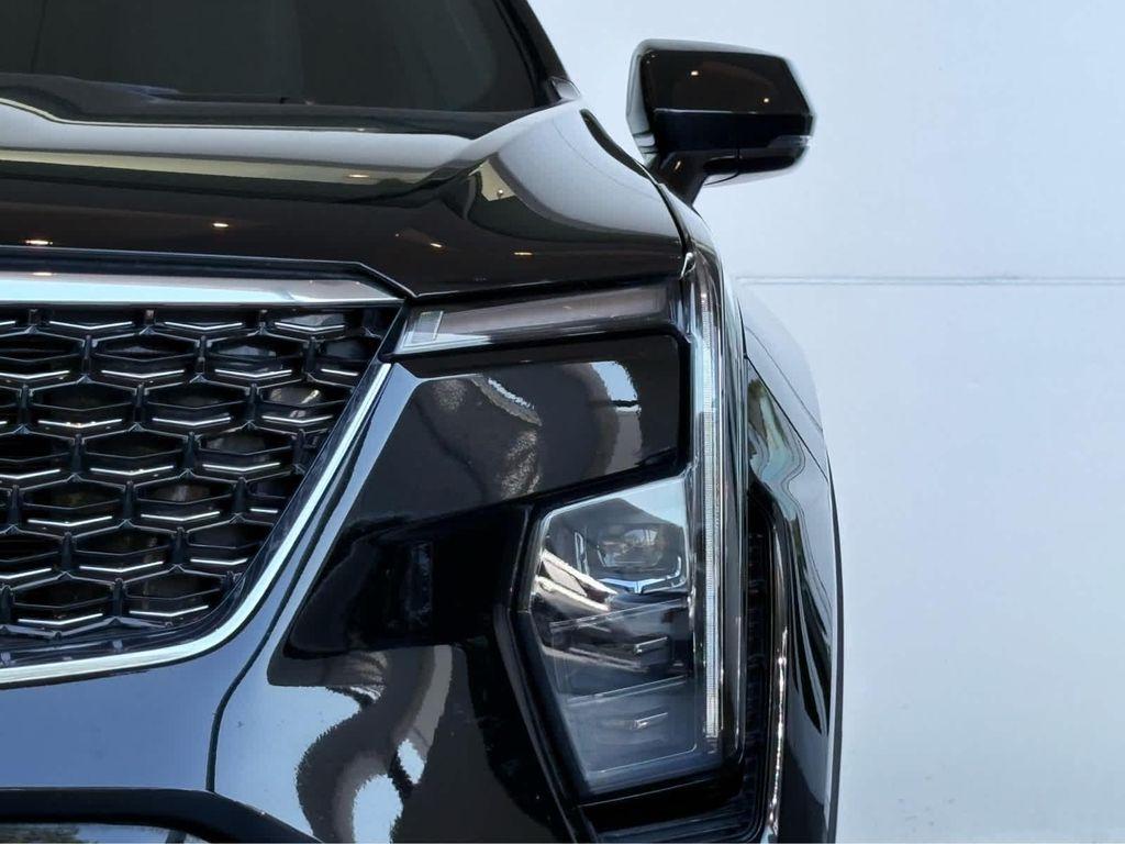 used 2024 Cadillac XT4 car, priced at $37,998