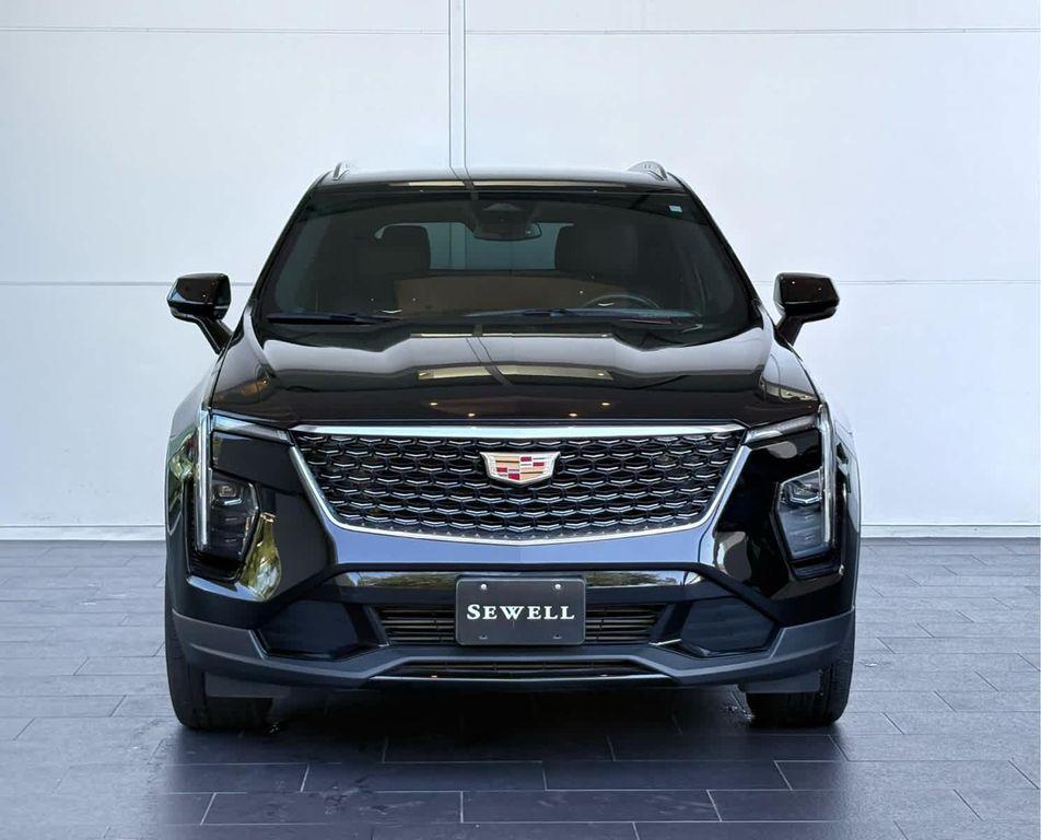 used 2024 Cadillac XT4 car, priced at $37,998