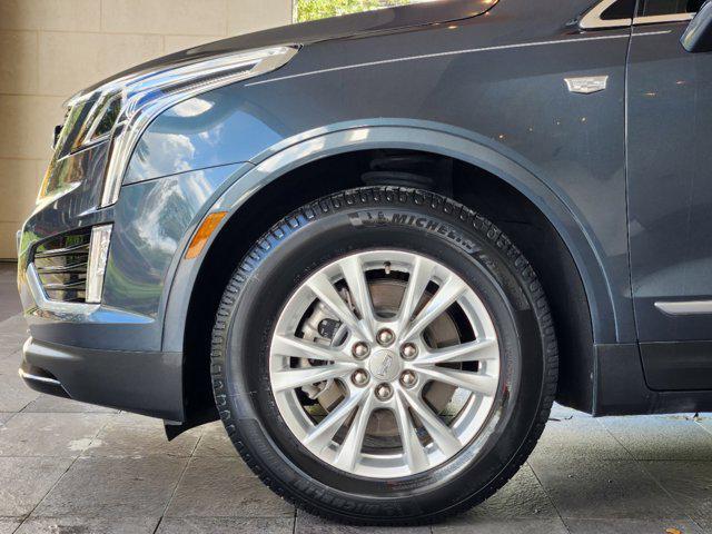 used 2021 Cadillac XT5 car, priced at $27,998