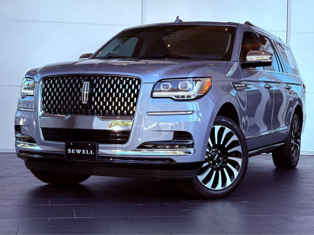 used 2024 Lincoln Navigator car, priced at $75,992