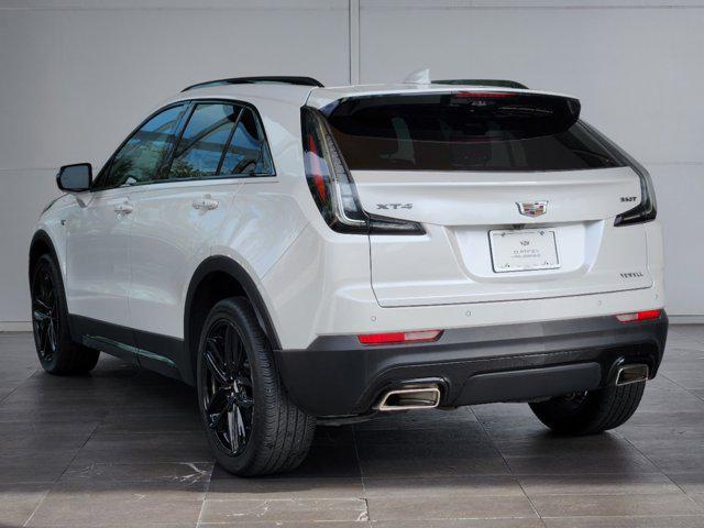 used 2022 Cadillac XT4 car, priced at $29,998