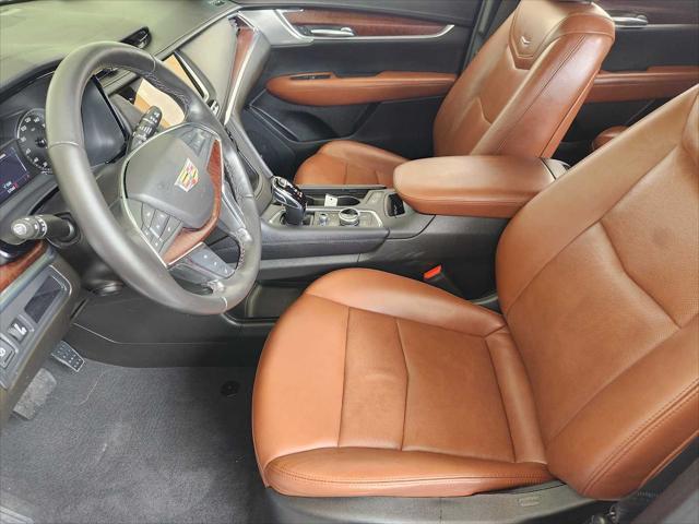used 2023 Cadillac XT5 car, priced at $29,998