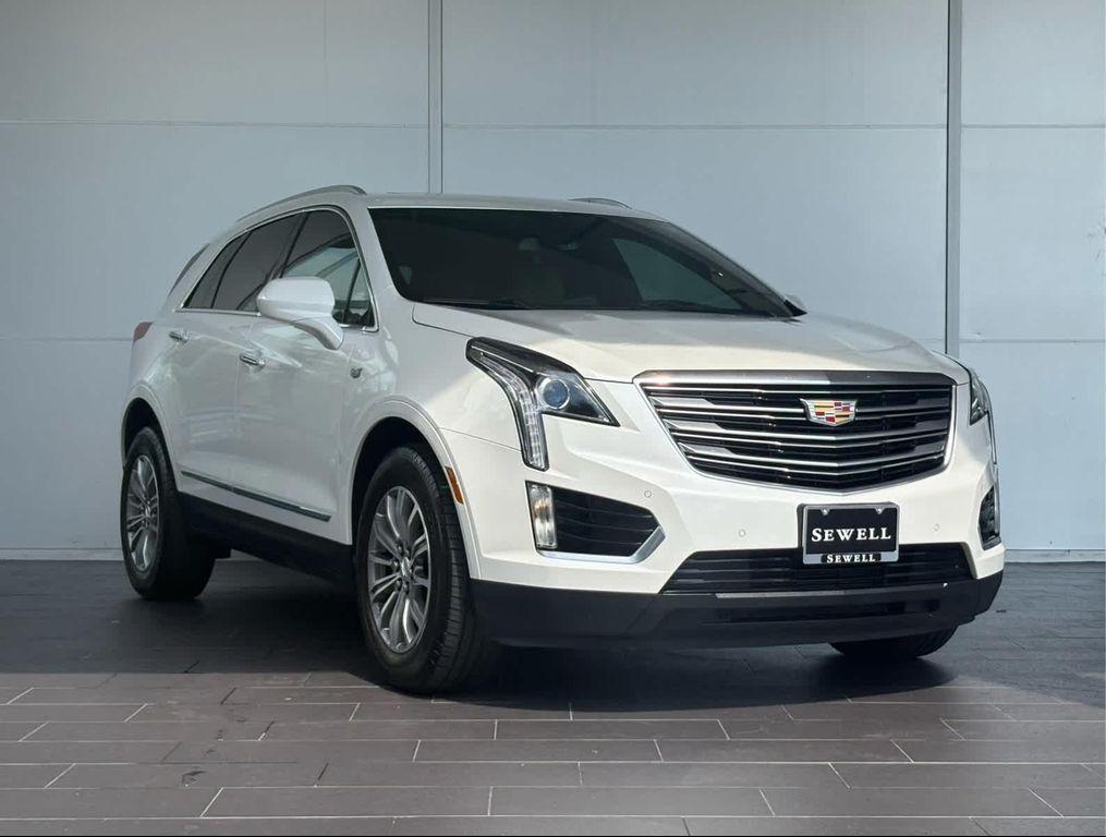 used 2018 Cadillac XT5 car, priced at $22,998