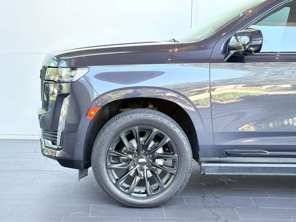 used 2023 Cadillac Escalade ESV car, priced at $83,998