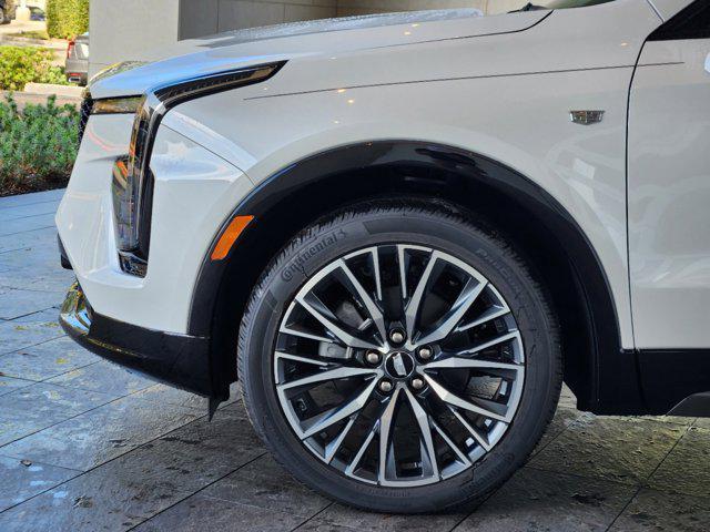 new 2025 Cadillac XT4 car, priced at $47,985