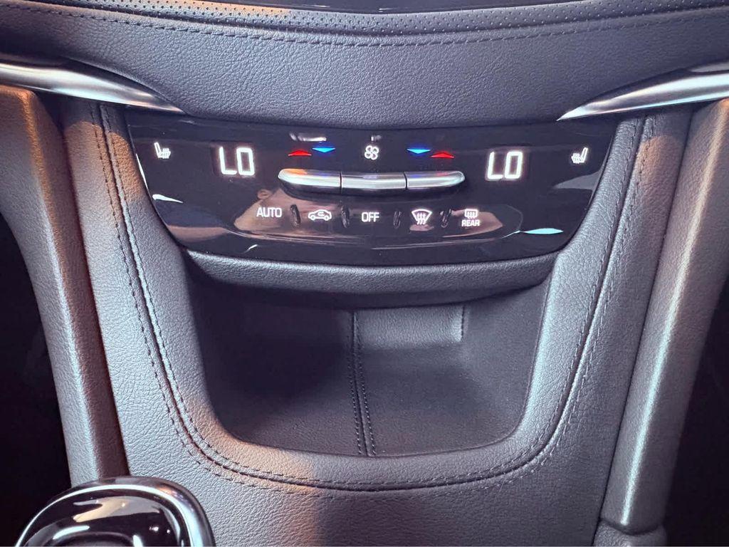 new 2025 Cadillac XT5 car, priced at $46,840