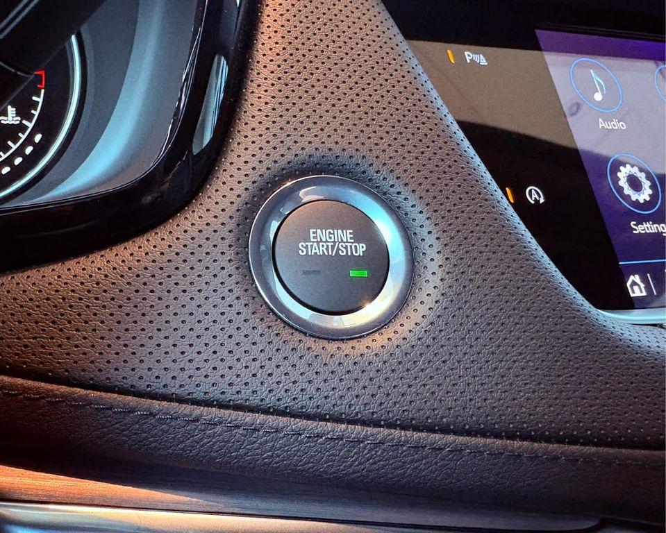 new 2025 Cadillac XT5 car, priced at $46,840