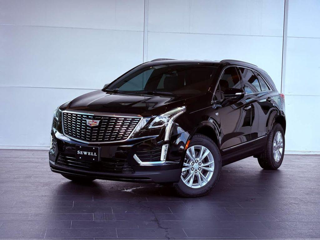 new 2025 Cadillac XT5 car, priced at $46,840