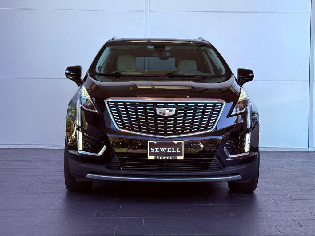 used 2023 Cadillac XT5 car, priced at $28,991