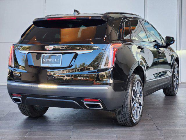 new 2025 Cadillac XT5 car, priced at $63,685