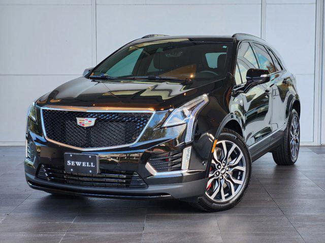 new 2025 Cadillac XT5 car, priced at $63,685