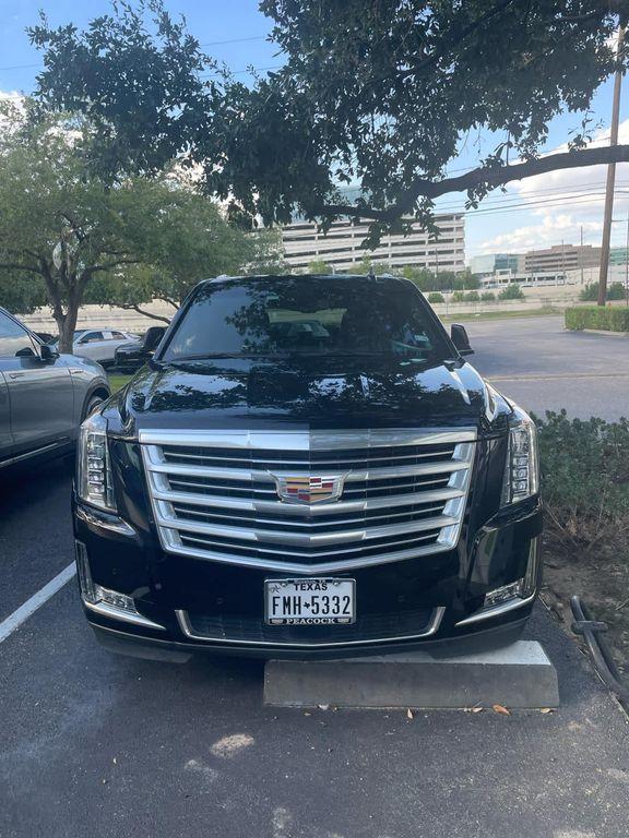 used 2015 Cadillac Escalade car, priced at $24,998
