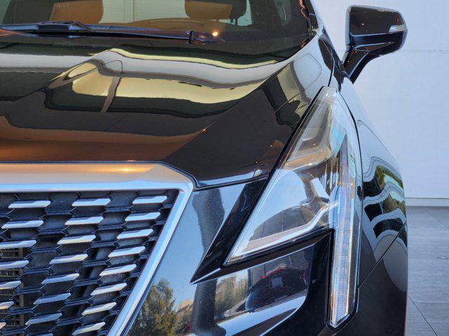 used 2020 Cadillac XT5 car, priced at $26,998