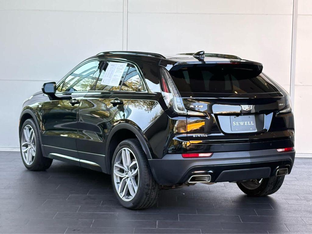 used 2023 Cadillac XT4 car, priced at $29,998
