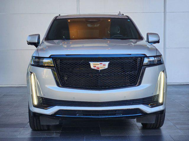 used 2021 Cadillac Escalade ESV car, priced at $62,998