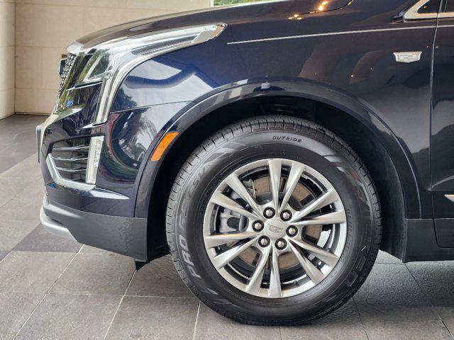 used 2022 Cadillac XT5 car, priced at $32,590