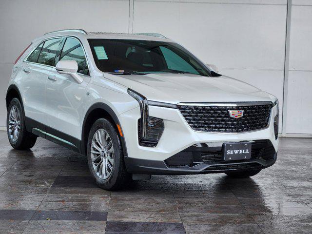 new 2025 Cadillac XT4 car, priced at $48,145