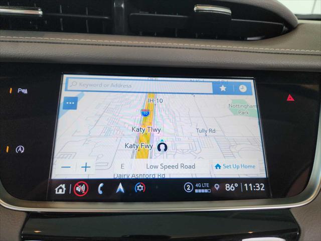 used 2022 Cadillac XT5 car, priced at $31,991