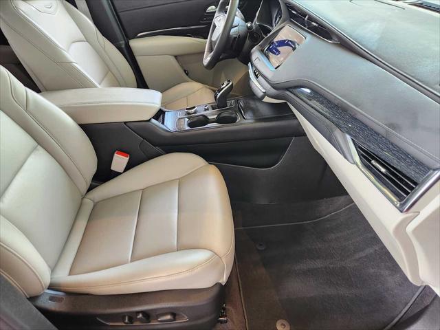 used 2022 Cadillac XT4 car, priced at $32,998