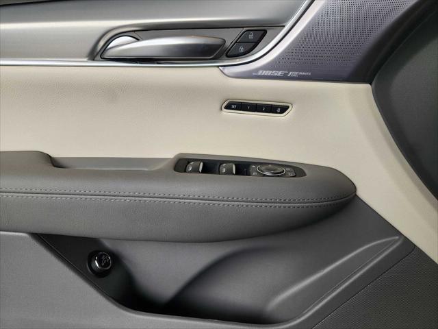 new 2025 Cadillac XT5 car, priced at $55,415