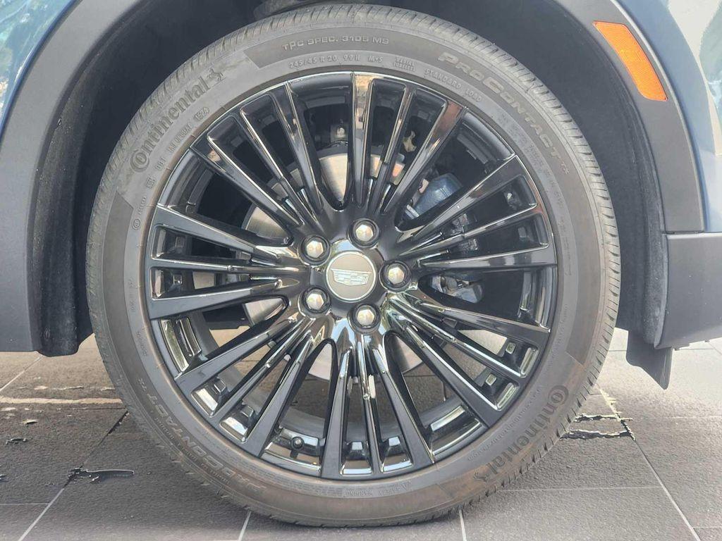 used 2024 Cadillac XT4 car, priced at $42,995