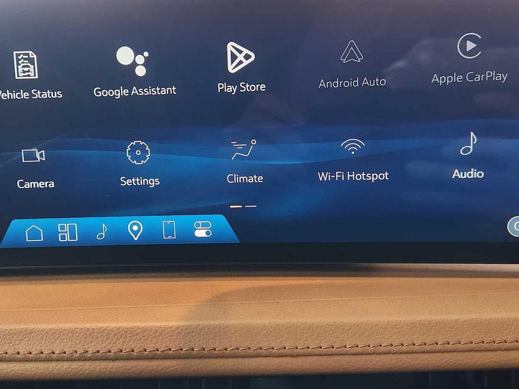 used 2024 Cadillac XT4 car, priced at $42,995