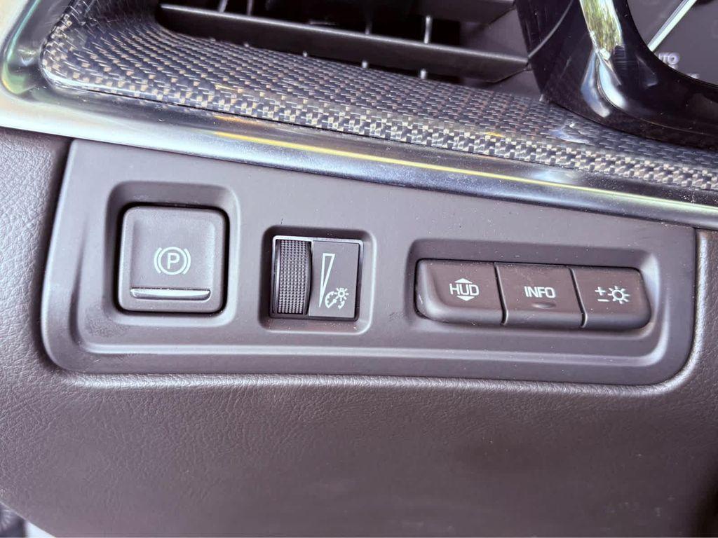 new 2025 Cadillac XT5 car, priced at $63,510