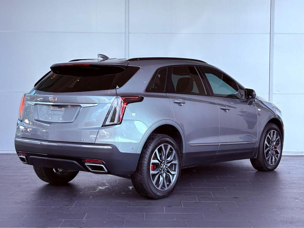 new 2025 Cadillac XT5 car, priced at $63,510
