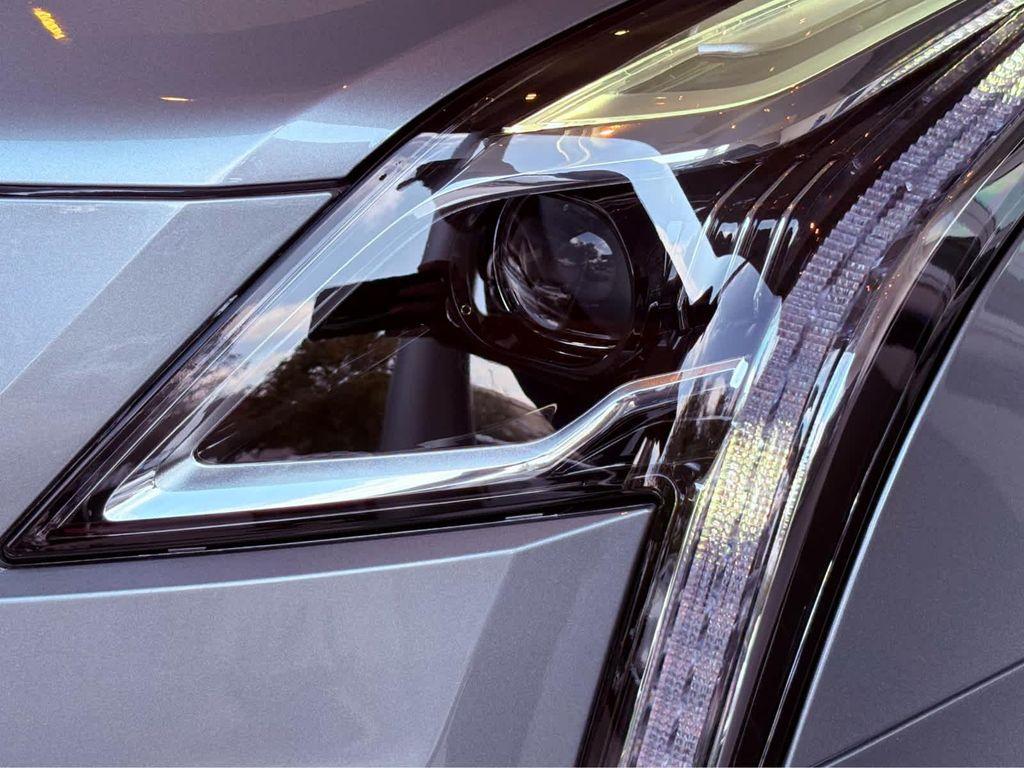 new 2025 Cadillac XT5 car, priced at $63,510