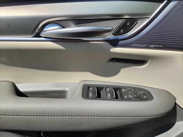 new 2025 Cadillac XT5 car, priced at $53,010