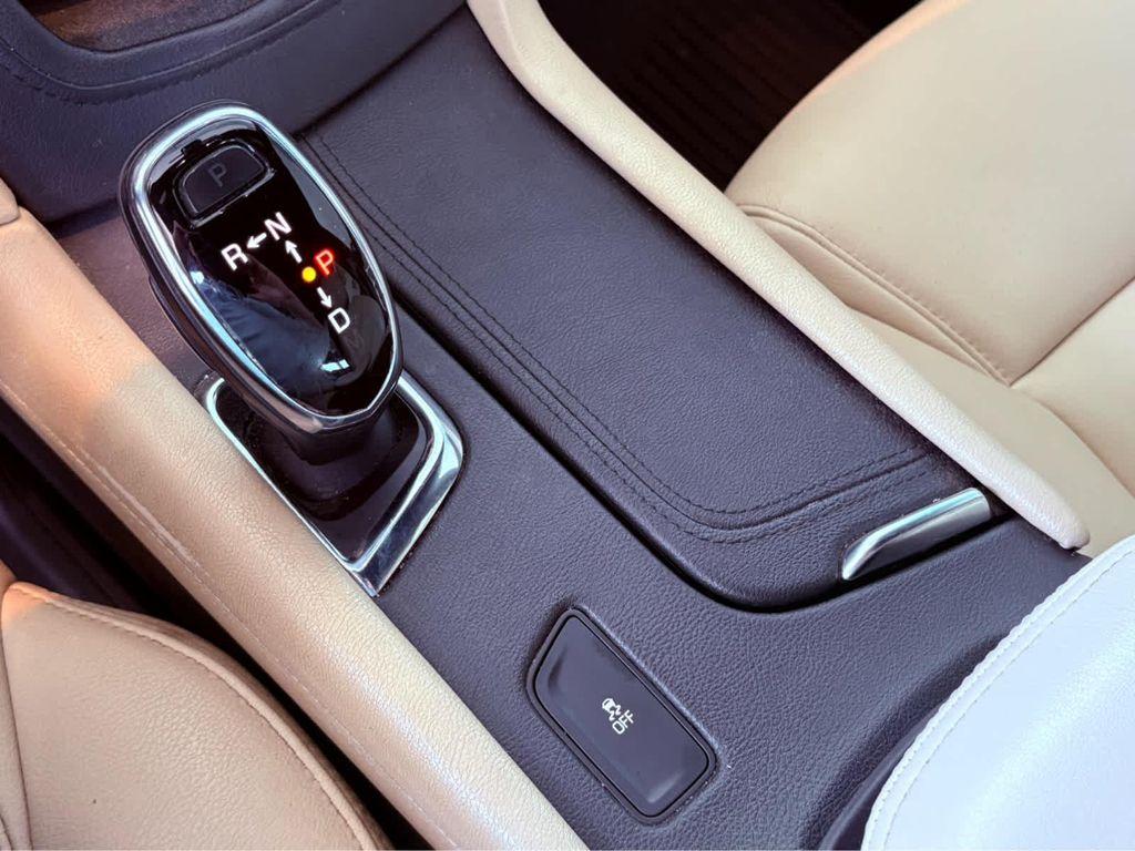 used 2019 Cadillac XT5 car, priced at $17,998